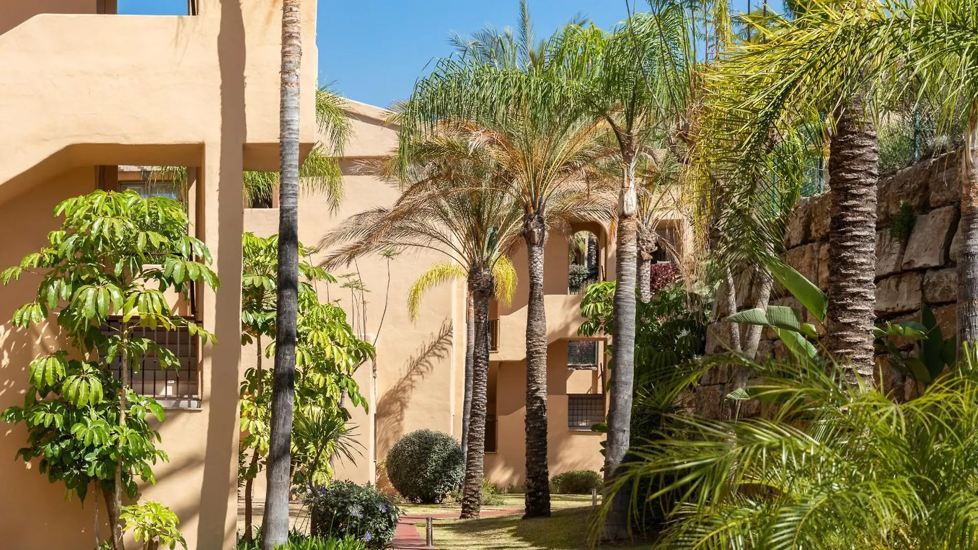 Beautiful Penthouse With Ethnic Interiors Apartment Estepona